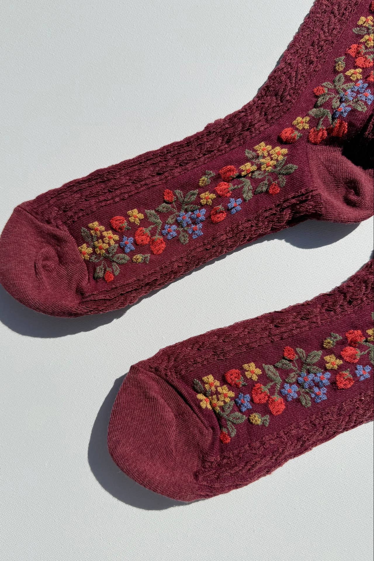 Wild Strawberry Socks, Burgundy