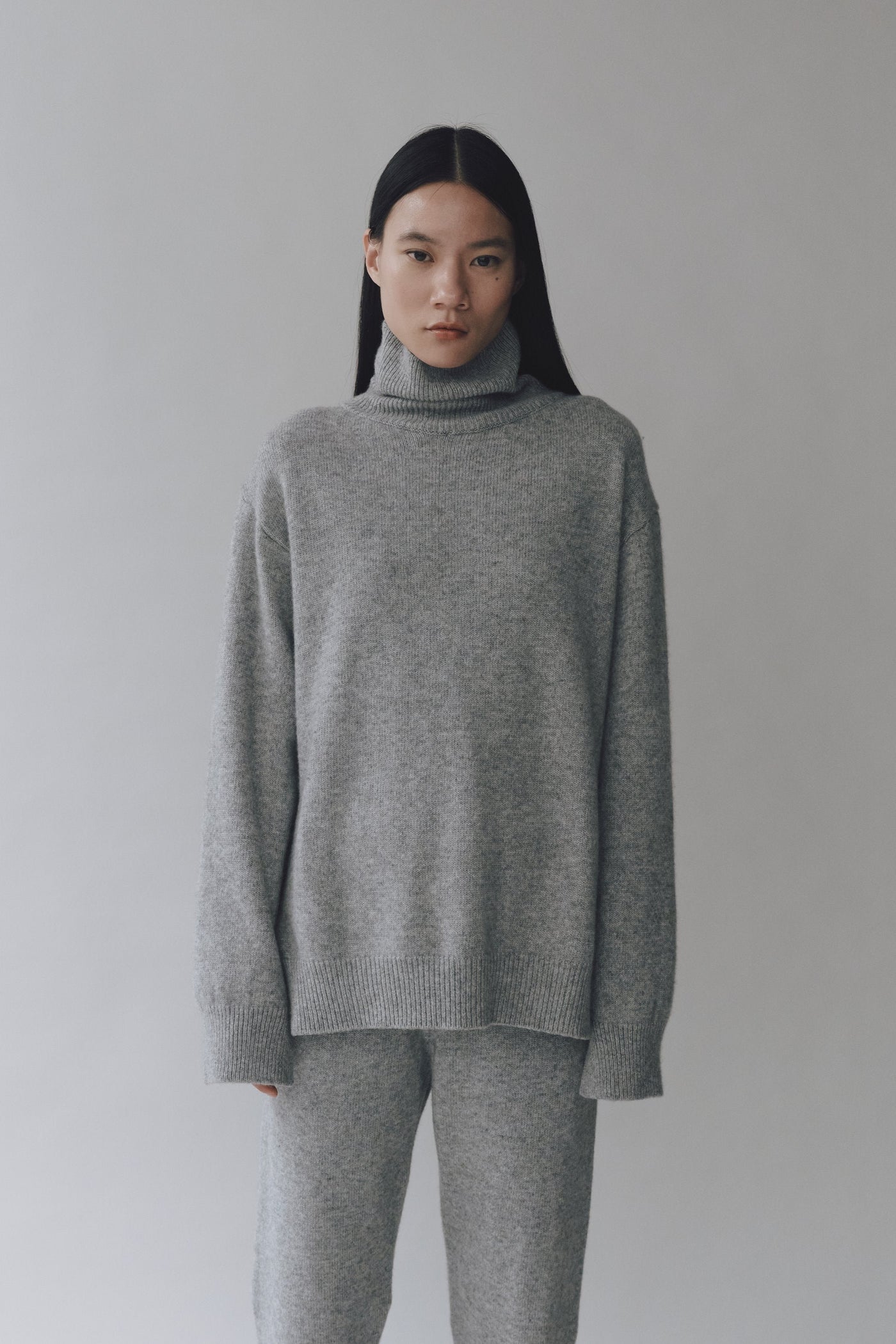 Cashmere High Neck Knit, Gray