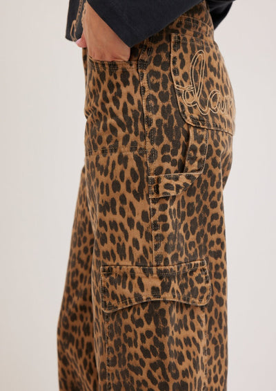 Dion Jean, Leopard Cargo