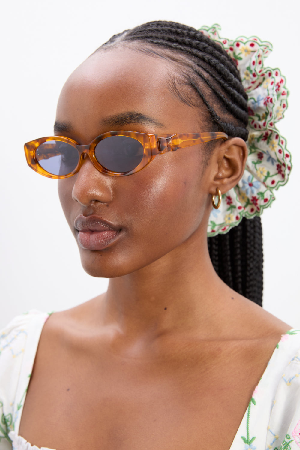 Catty Bow Sunglasses, Tortoiseshell