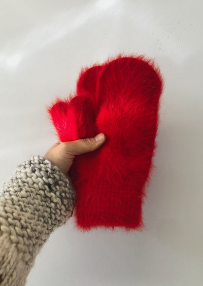 Fluffy Angora Mittens, Holly Red