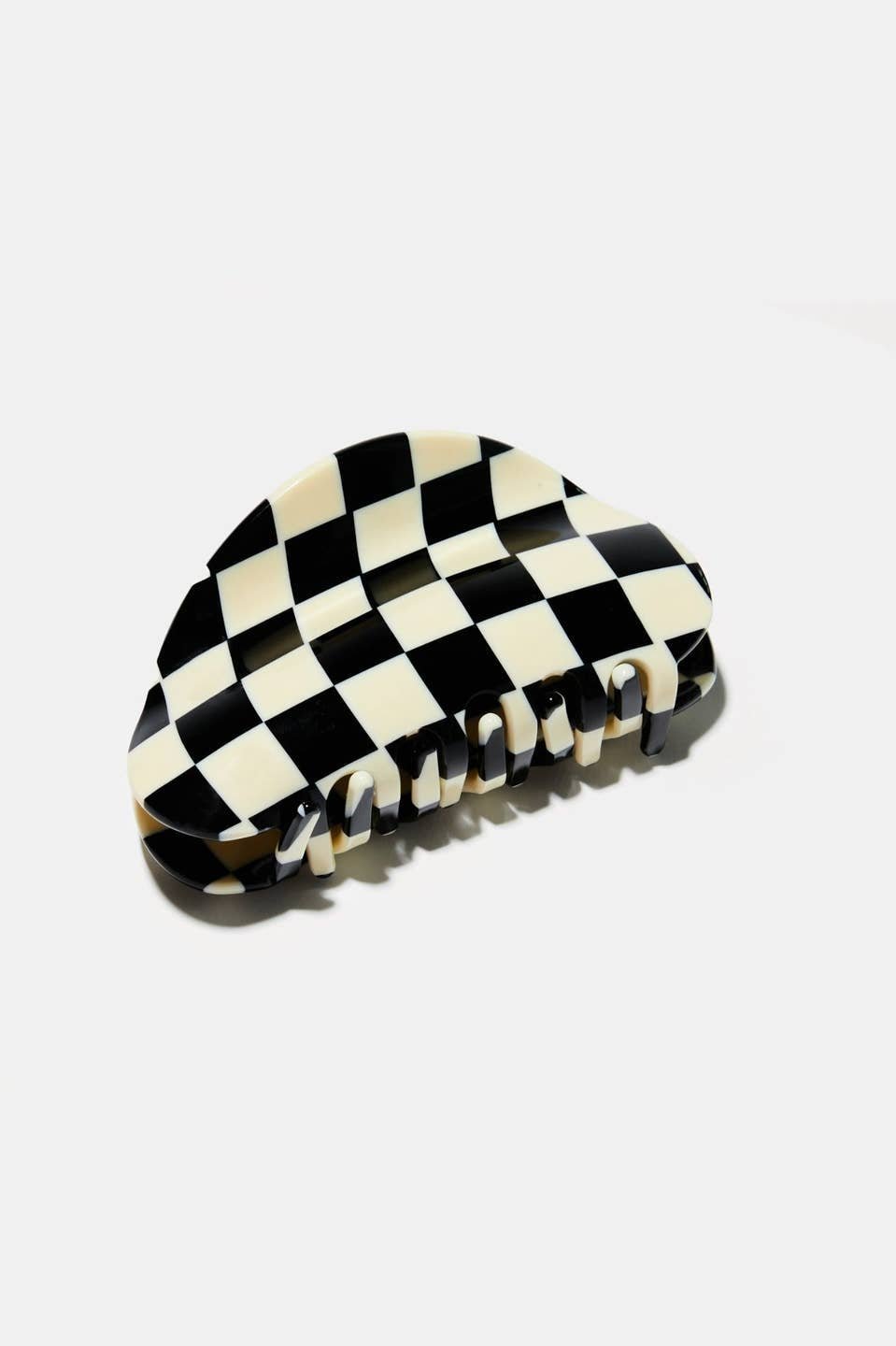 Large Checker Claw, Black/White