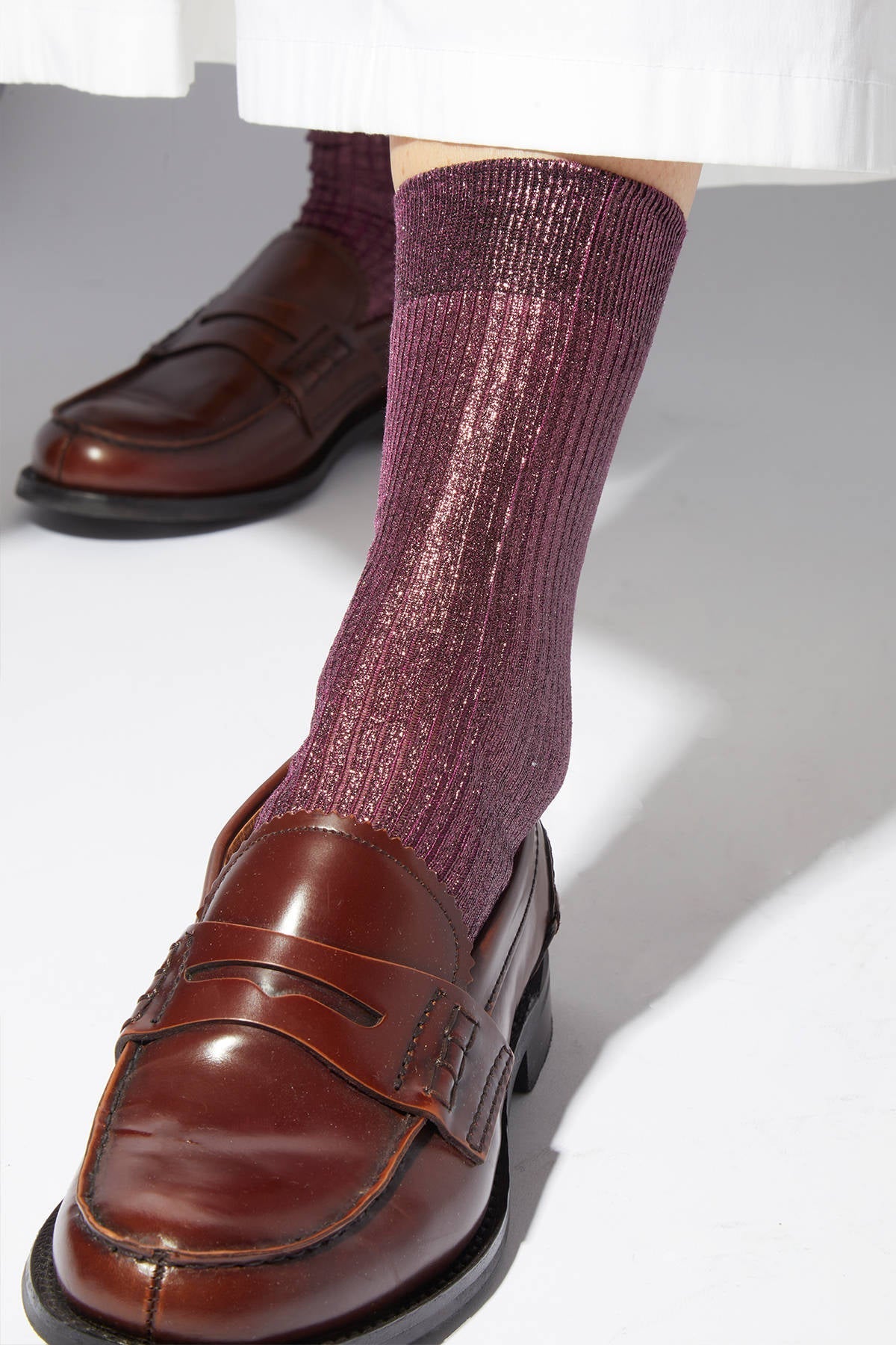 Ribbed Laminated Bordeaux Socks