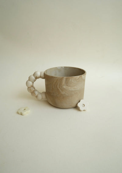 Pebble Handle Mug, Brown Marble