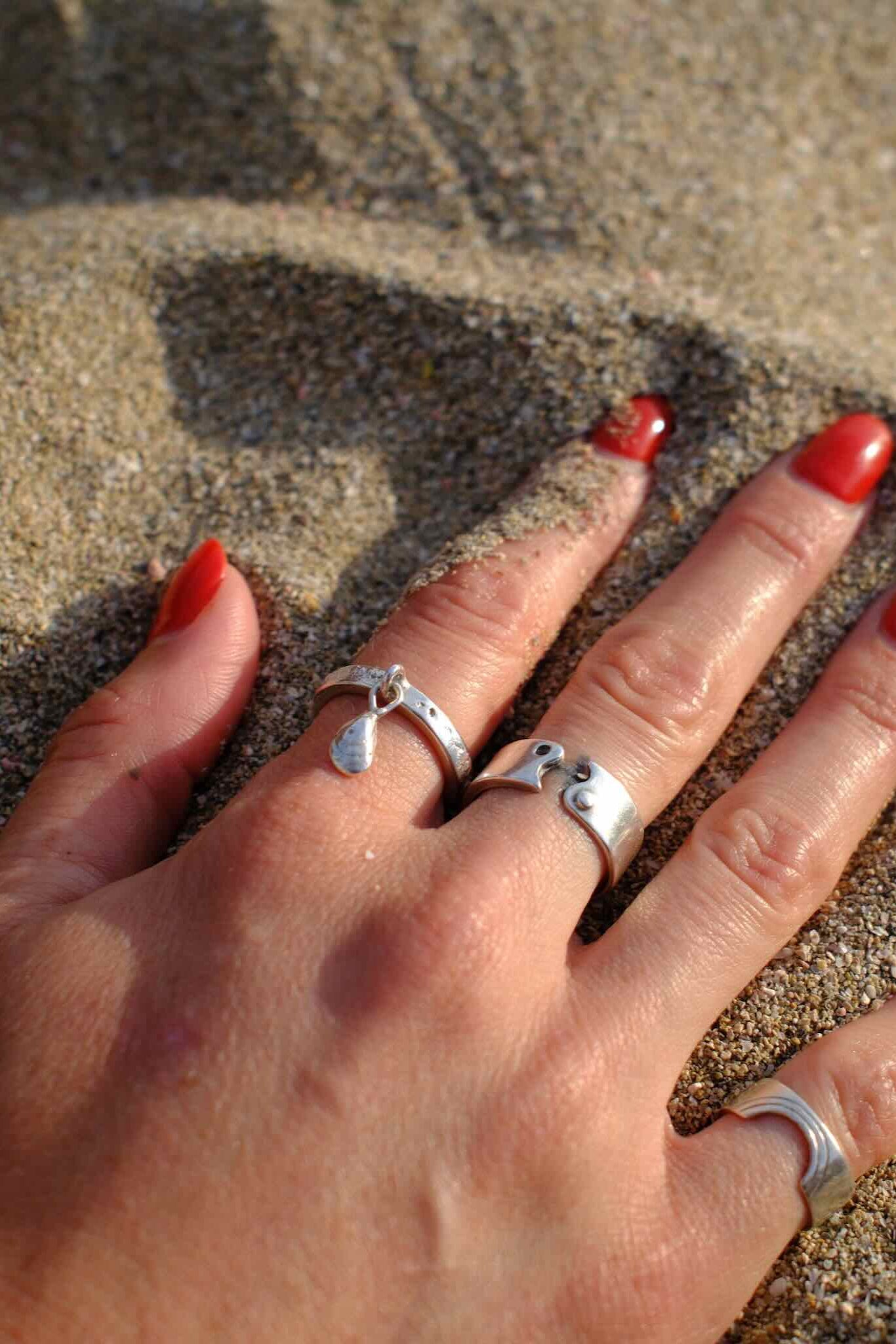 Dangly Mussel Ring, Silver