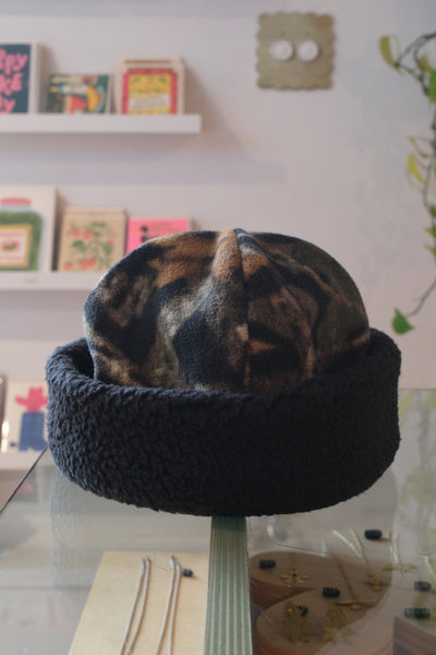 Fleece Toque, Black Sherpa w/ Mossy Oak Brim