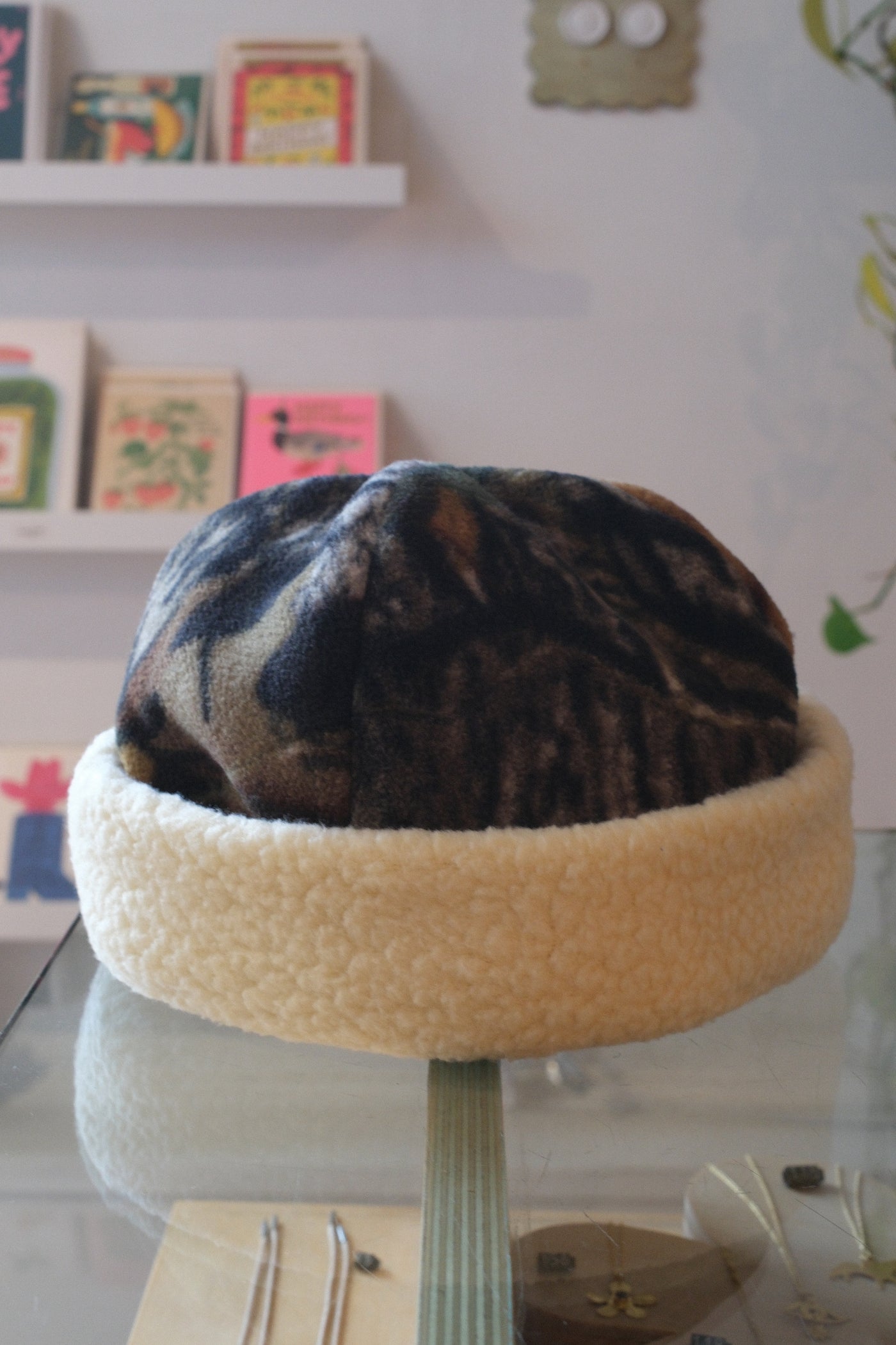 Fleece Toque, Butter Sherpa w/ Mossy Oak Brim