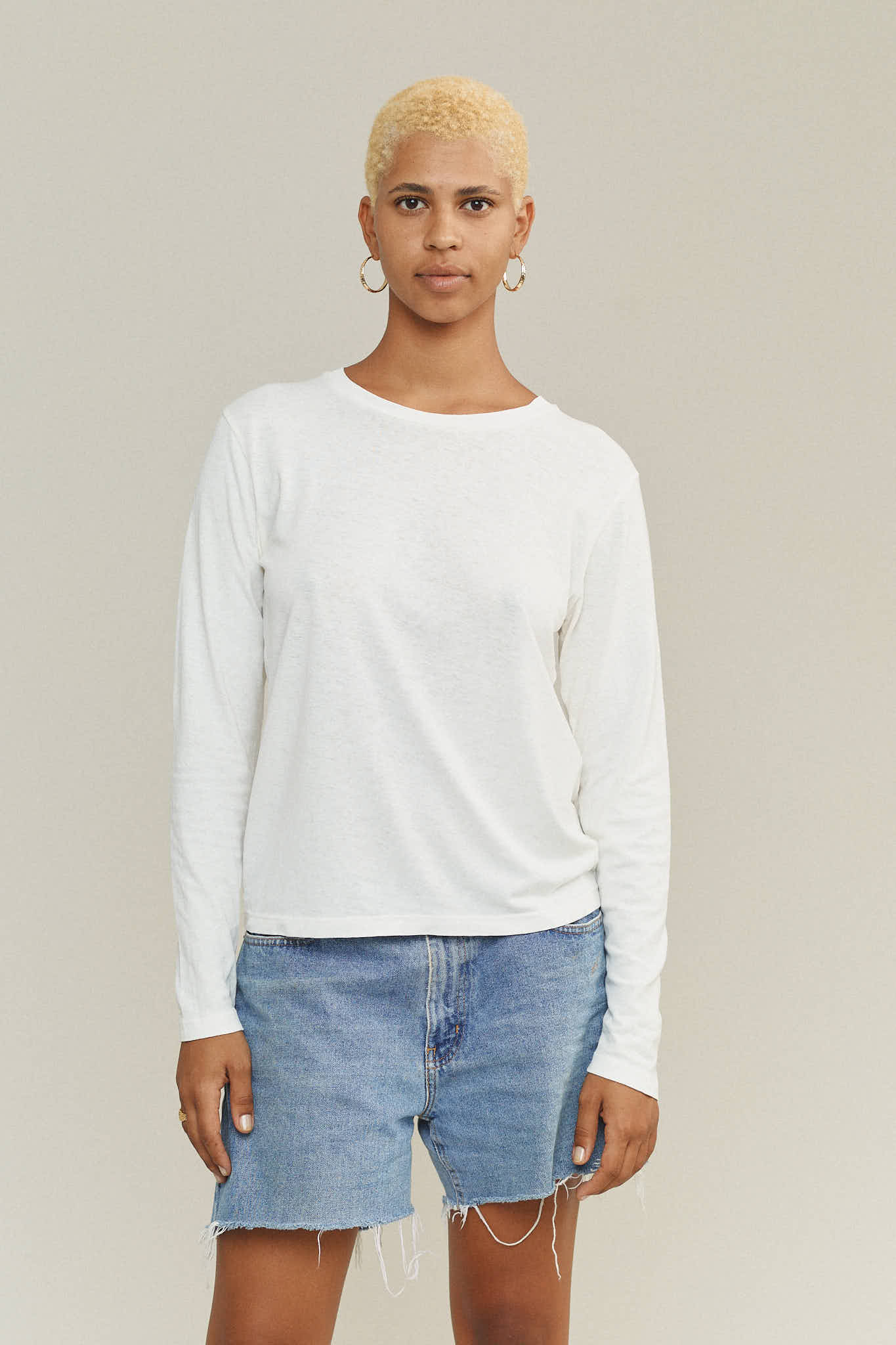 Encanto Long Sleeve Tee, Washed White