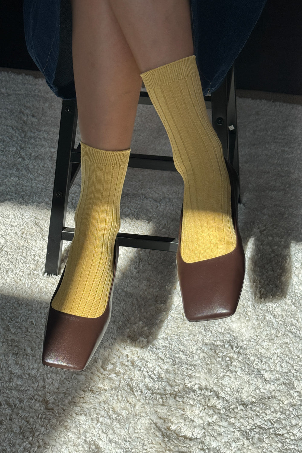 Her Socks, Buttercup