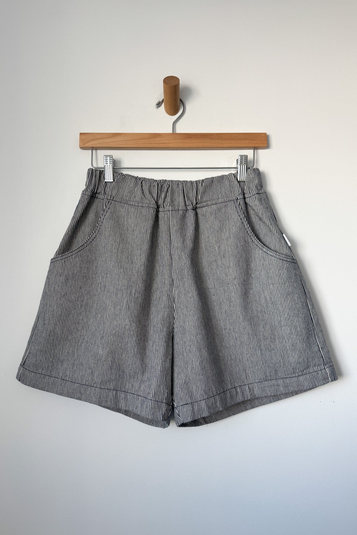 City Shorts, Navy Stripe
