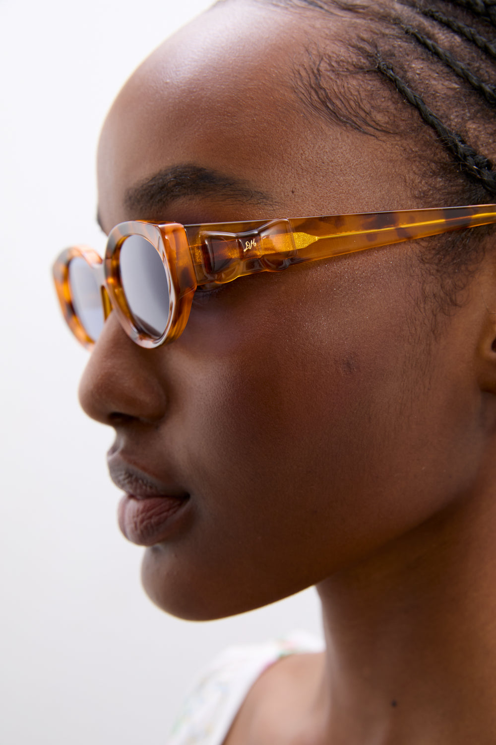 Catty Bow Sunglasses, Tortoiseshell