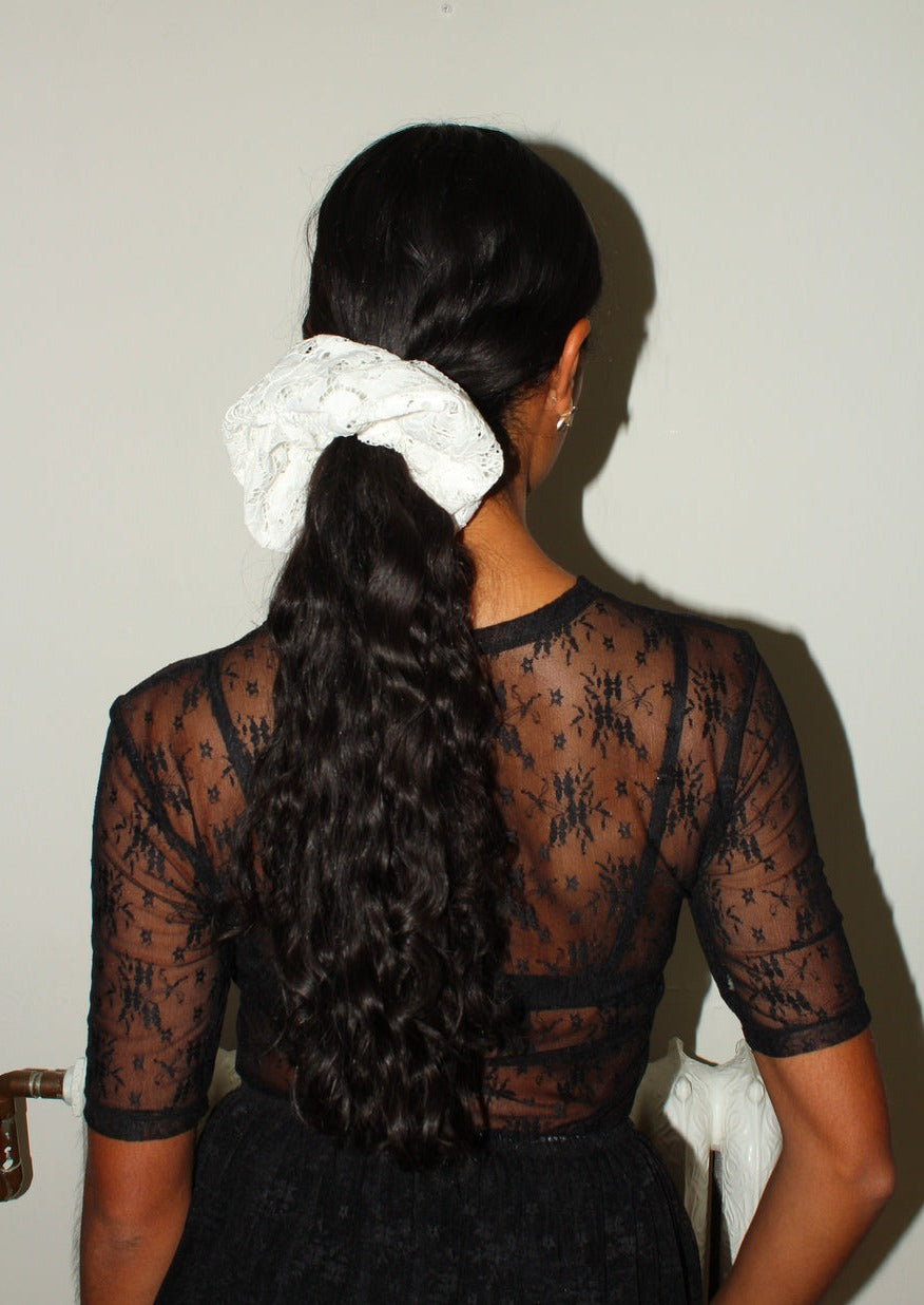 Oversized Lace Scrunchie, White