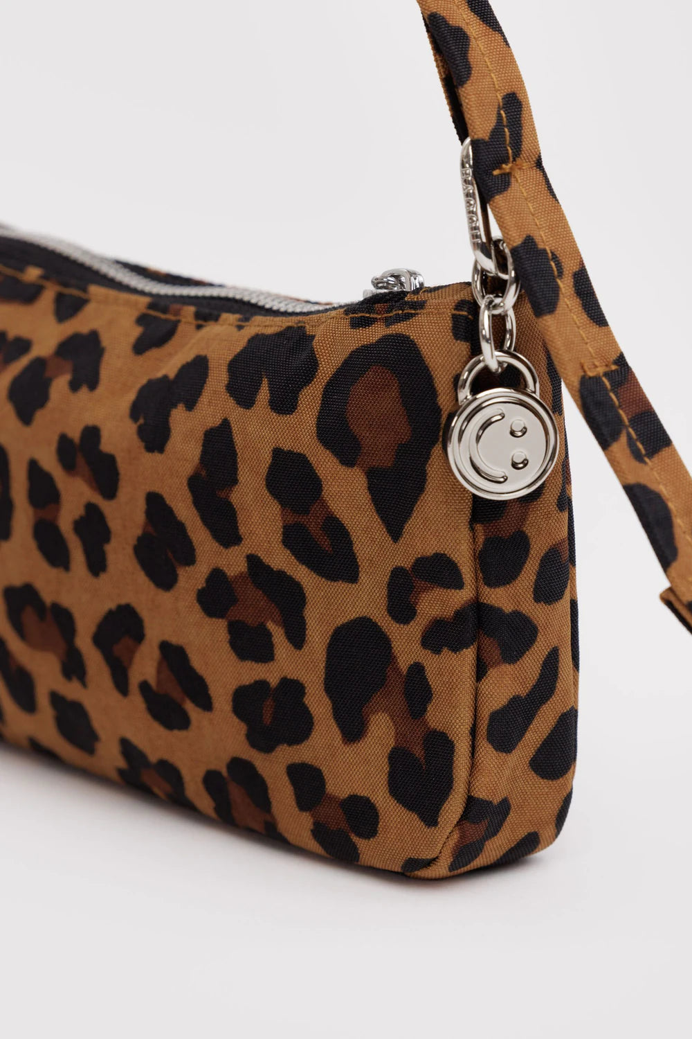 Nylon Pochette, Leopard