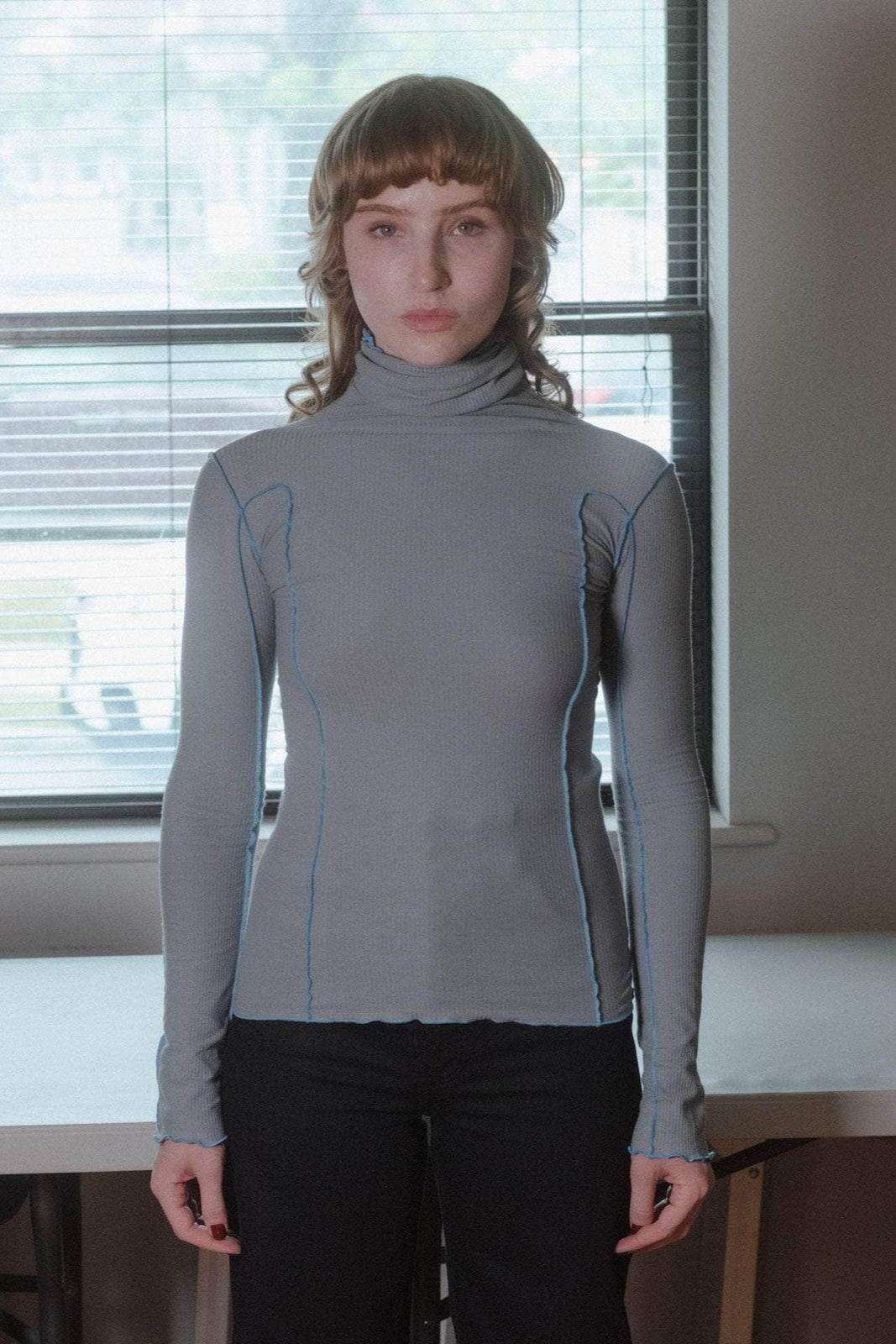 Omato Turtleneck, Bow Blue