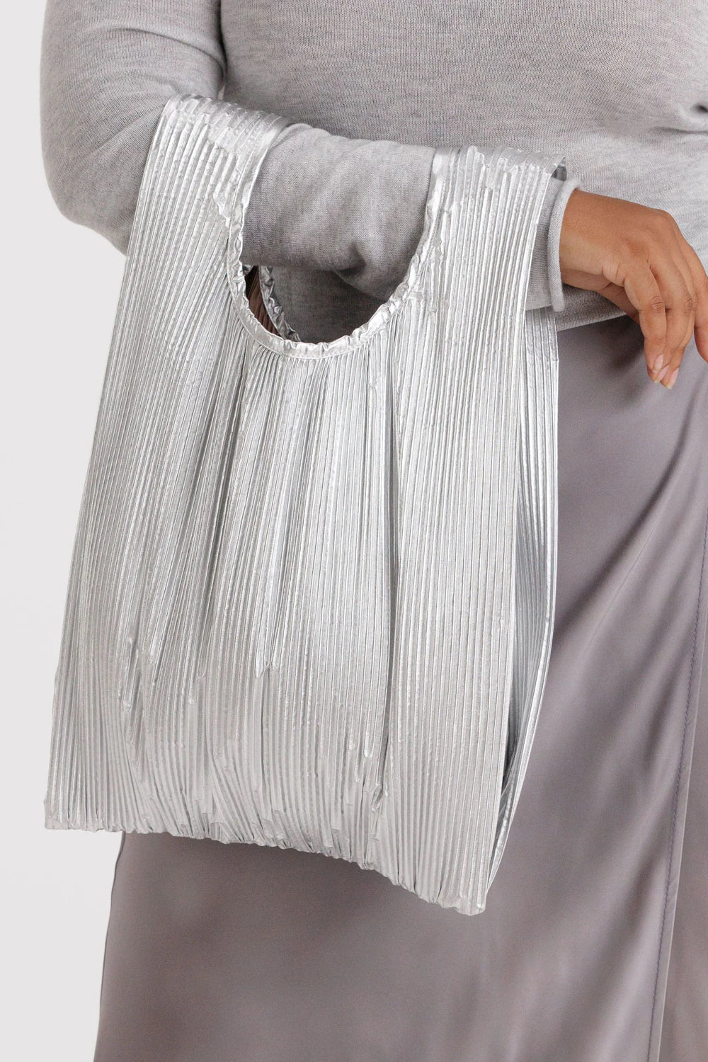 Pleated Baggu, Chrome Metallic