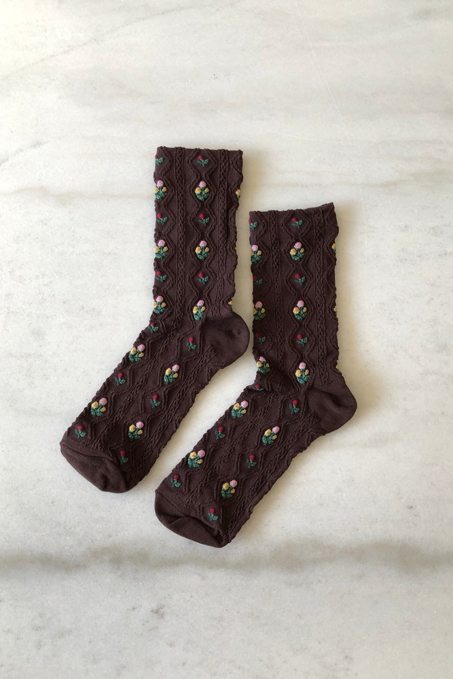 Rose Garden Socks, Chocolate