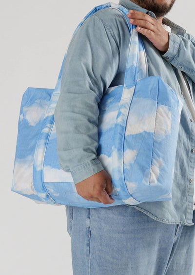 Cloud Bag Carry-On, Clouds
