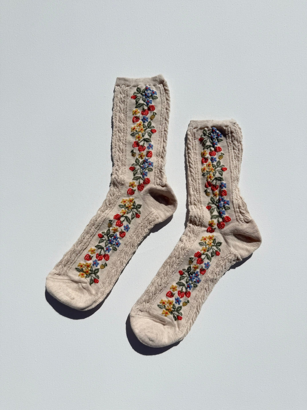 Wild Strawberry Socks, Cream