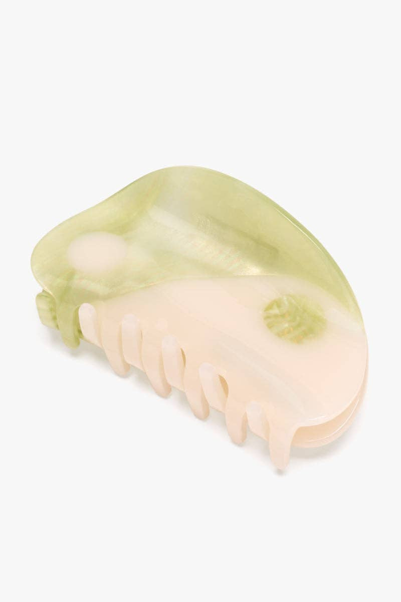 Matcha Ying Yang Hair Claw