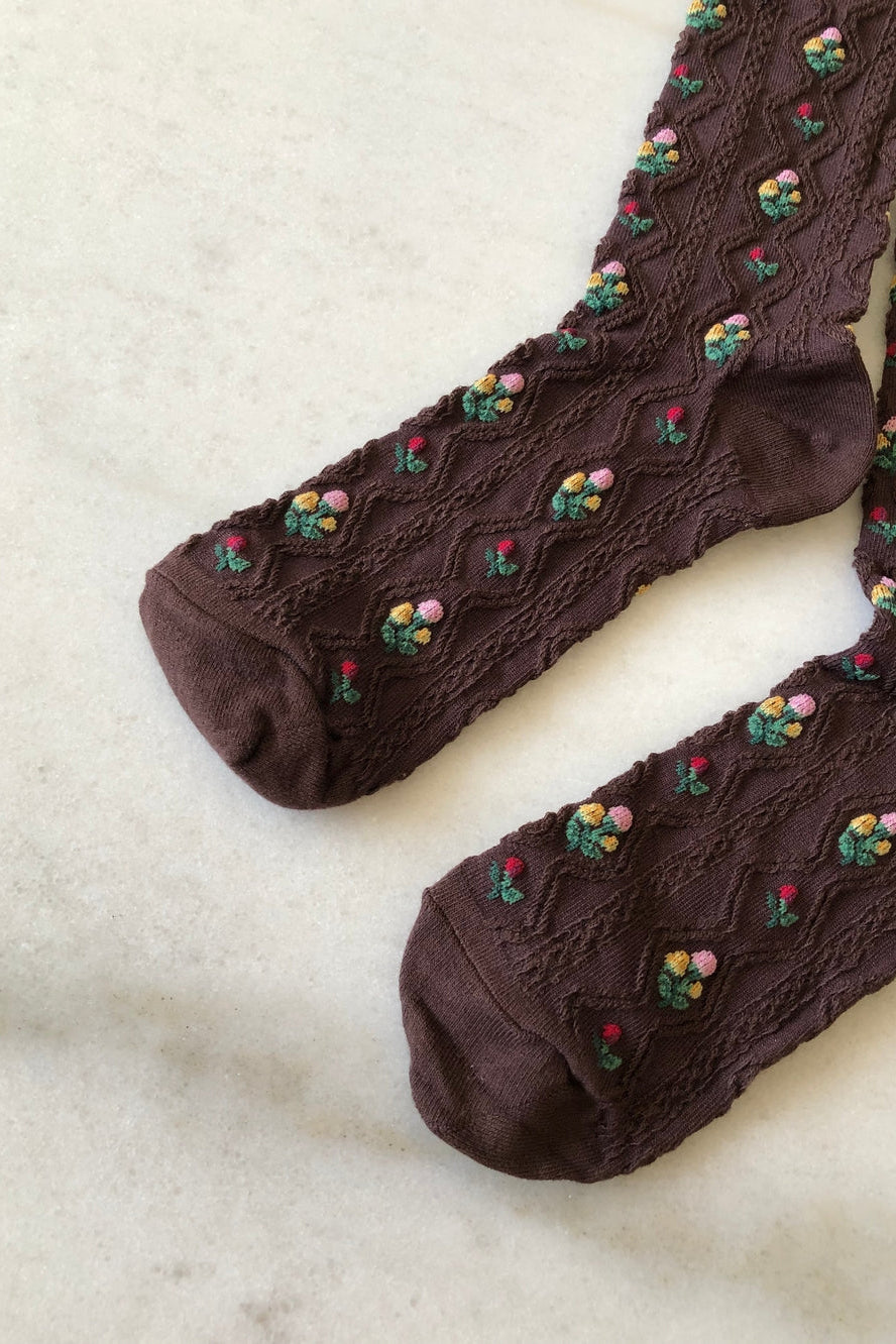Rose Garden Socks, Chocolate