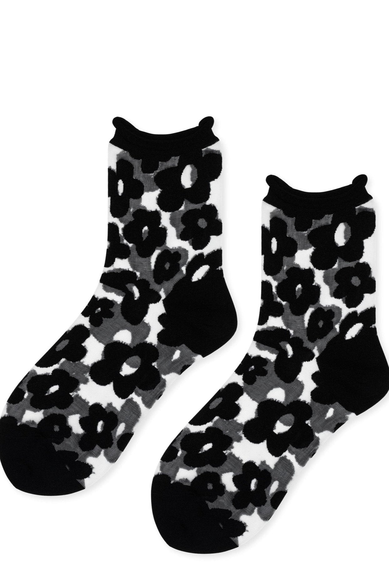 Pop Sheer Short Crew Socks, Black