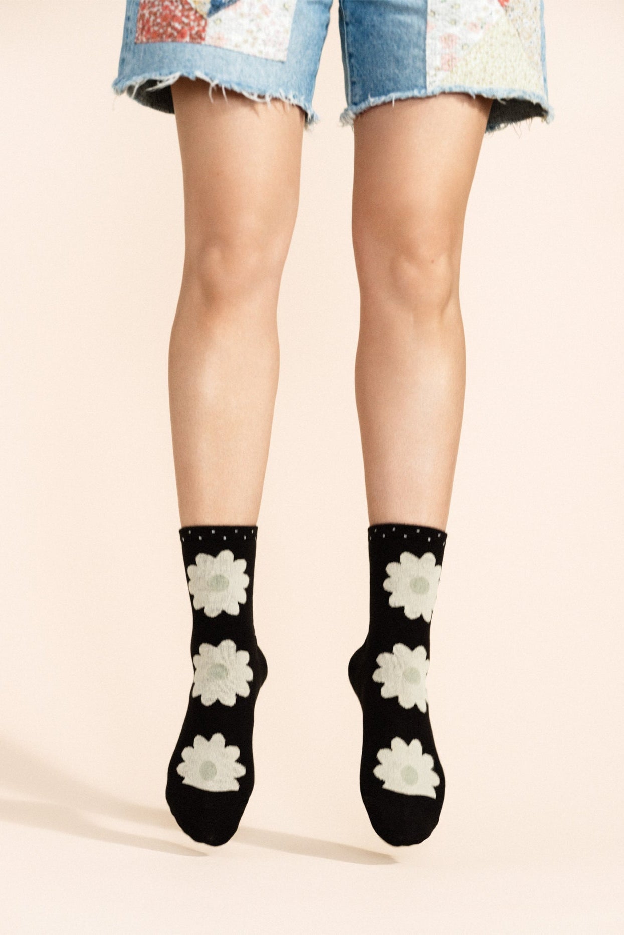 Blooming Daisy Short Crew Sock