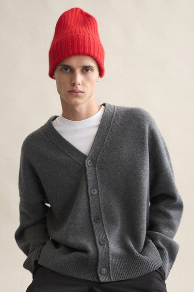 Le Grande Beanie, Crimson