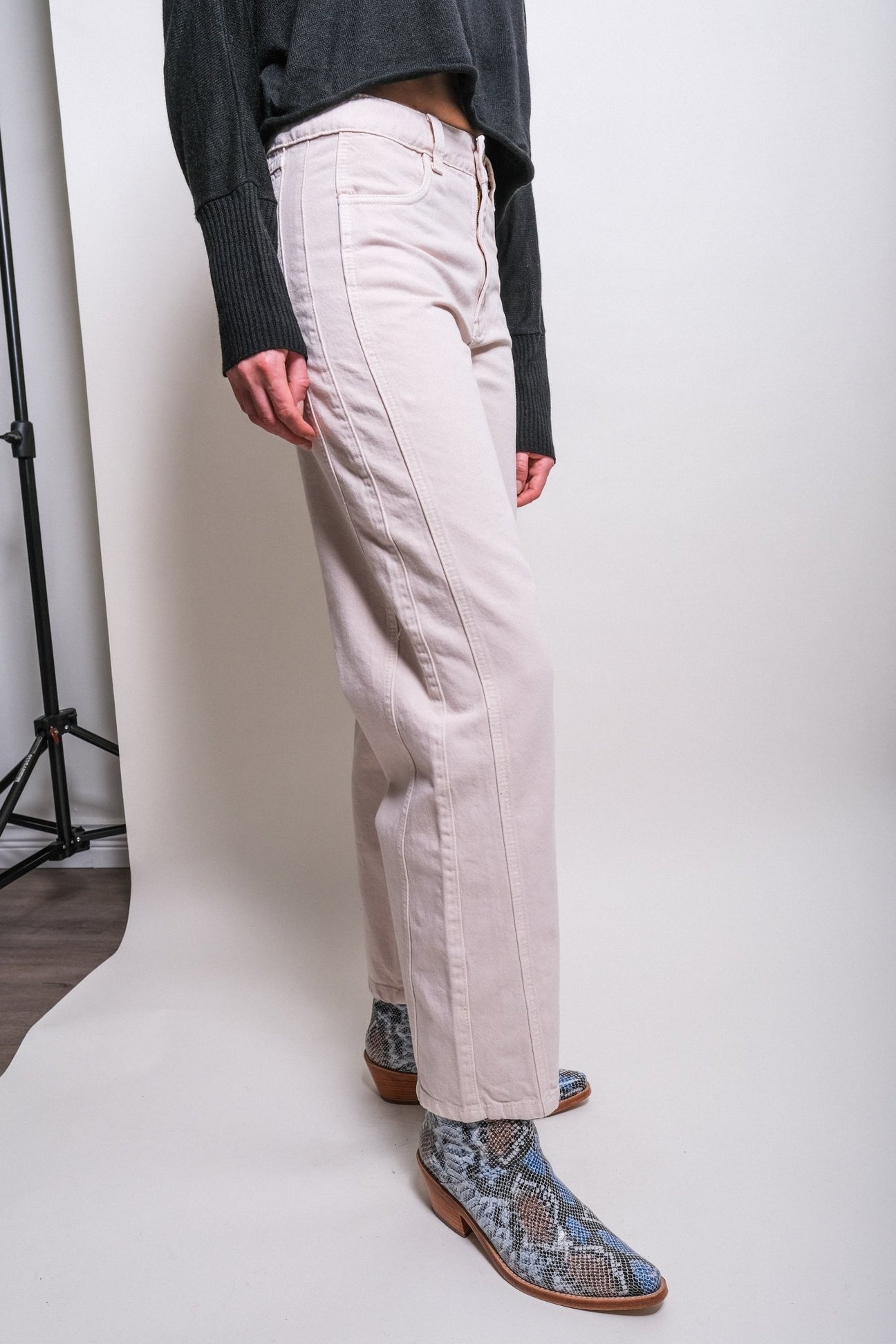 Nicole Pant, Cream
