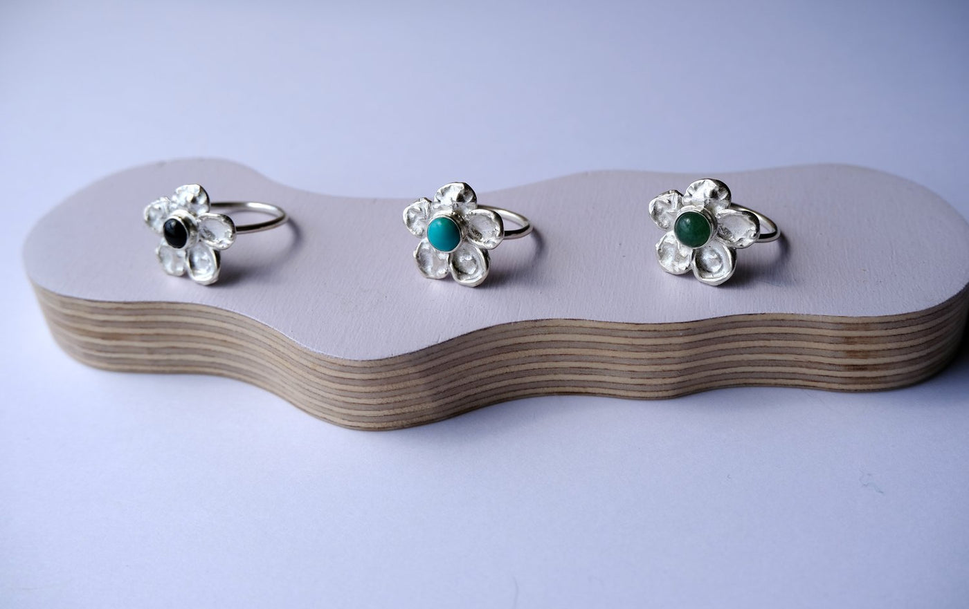 Flowercast Rings With Stone